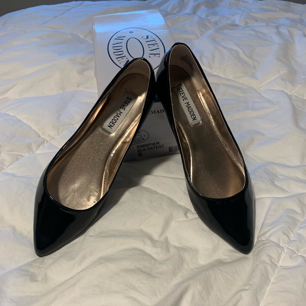 Steve Madden Patent Leather Flats